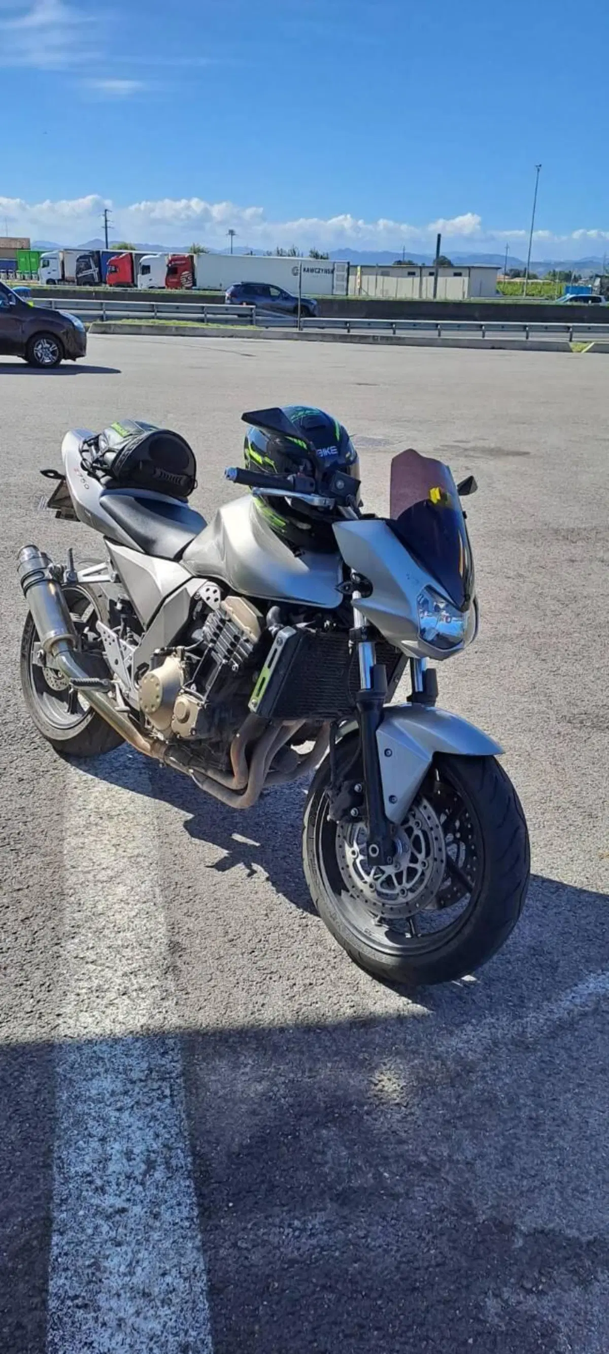 Kawasaki Z 750 (2003 - 06) (4)