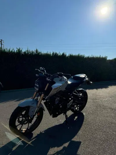 Honda CB 125 R (2021 - 23) usata