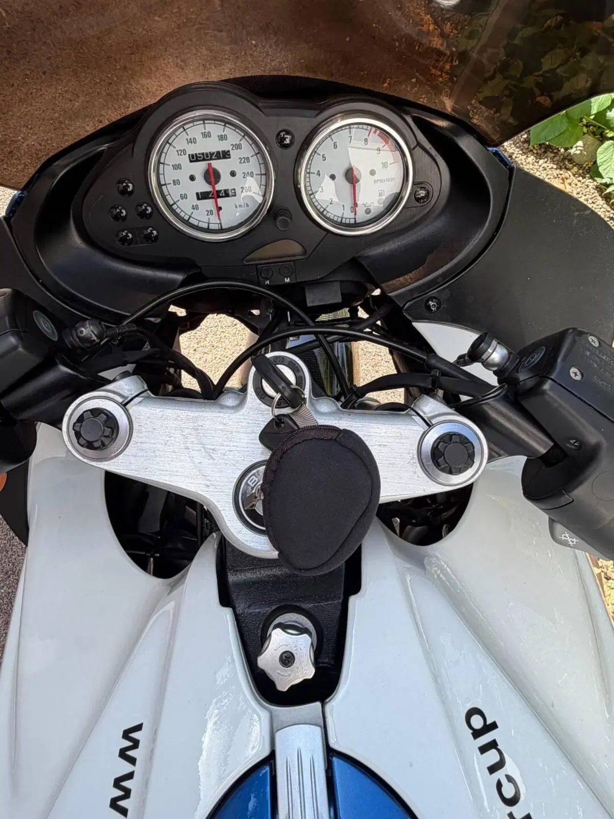 Bmw R 1100 S Replika (2)