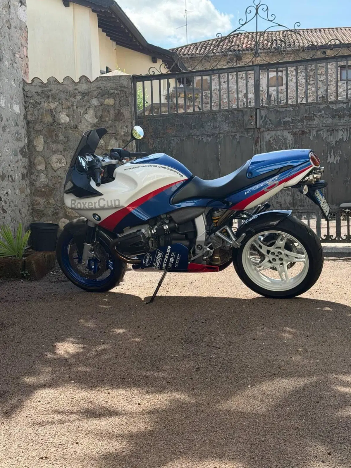Bmw R 1100 S Replika (7)
