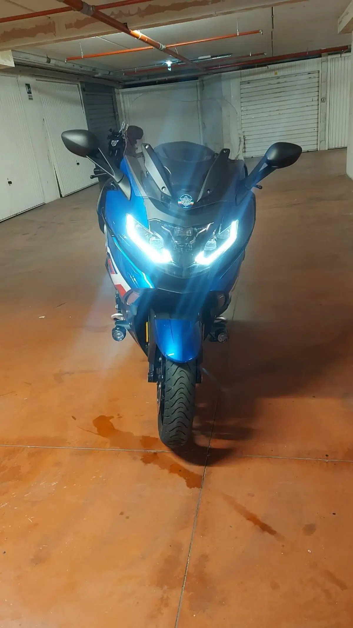 Bmw K 1600 GT (2022 - 26) (2)