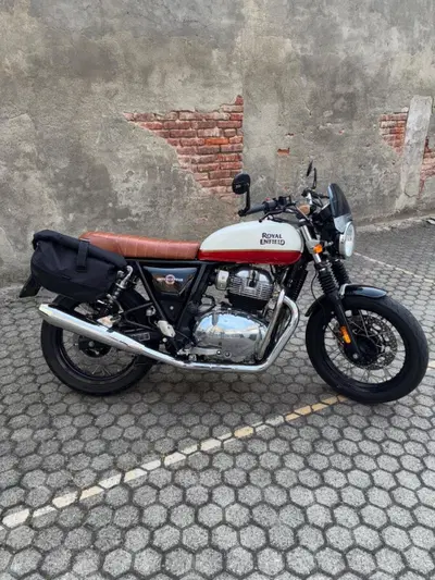 Royal Enfield Interceptor 650 (2021 - 26) usata