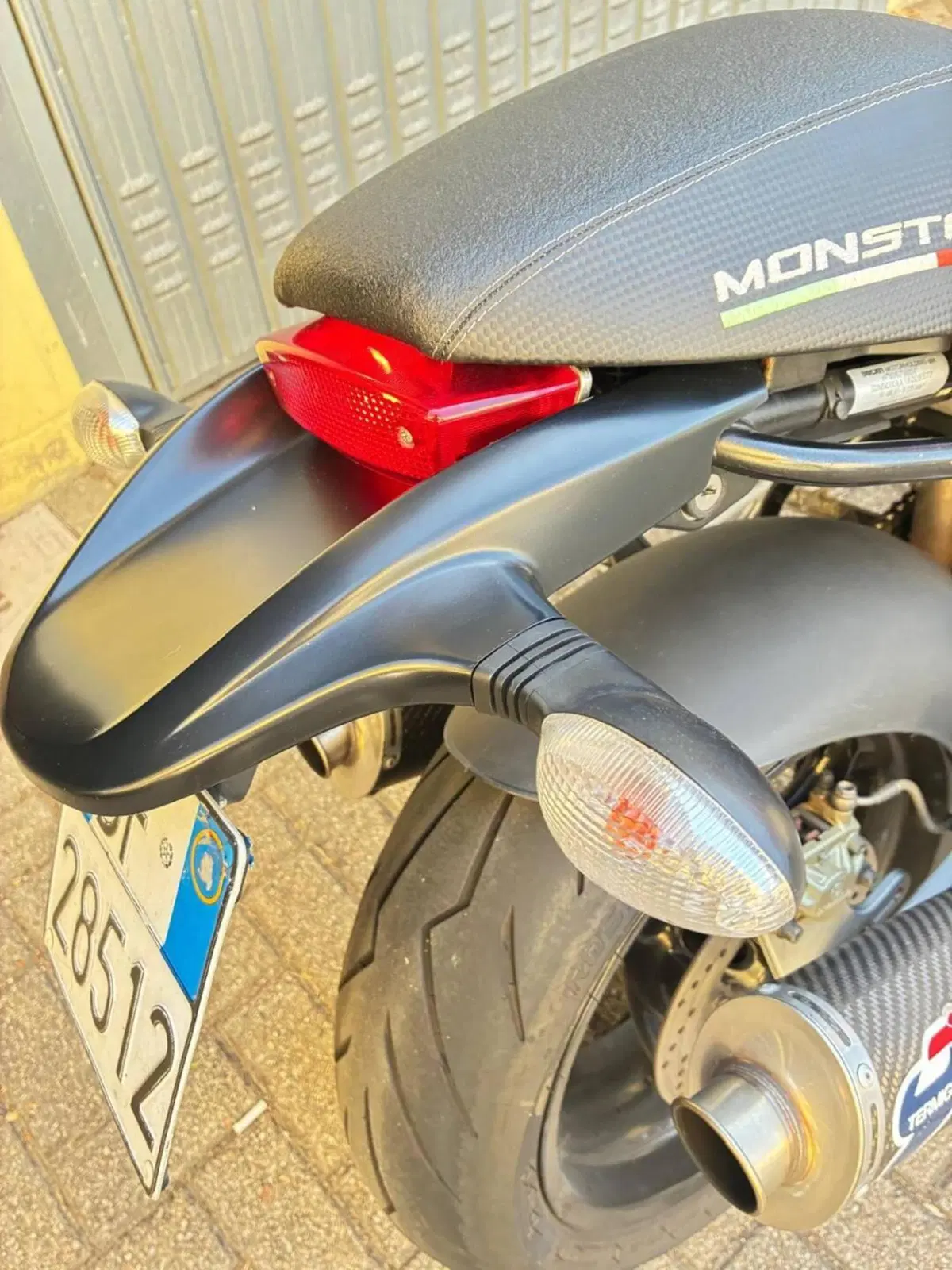 Ducati Monster 900 City I.E. (1999 - 02) (8)