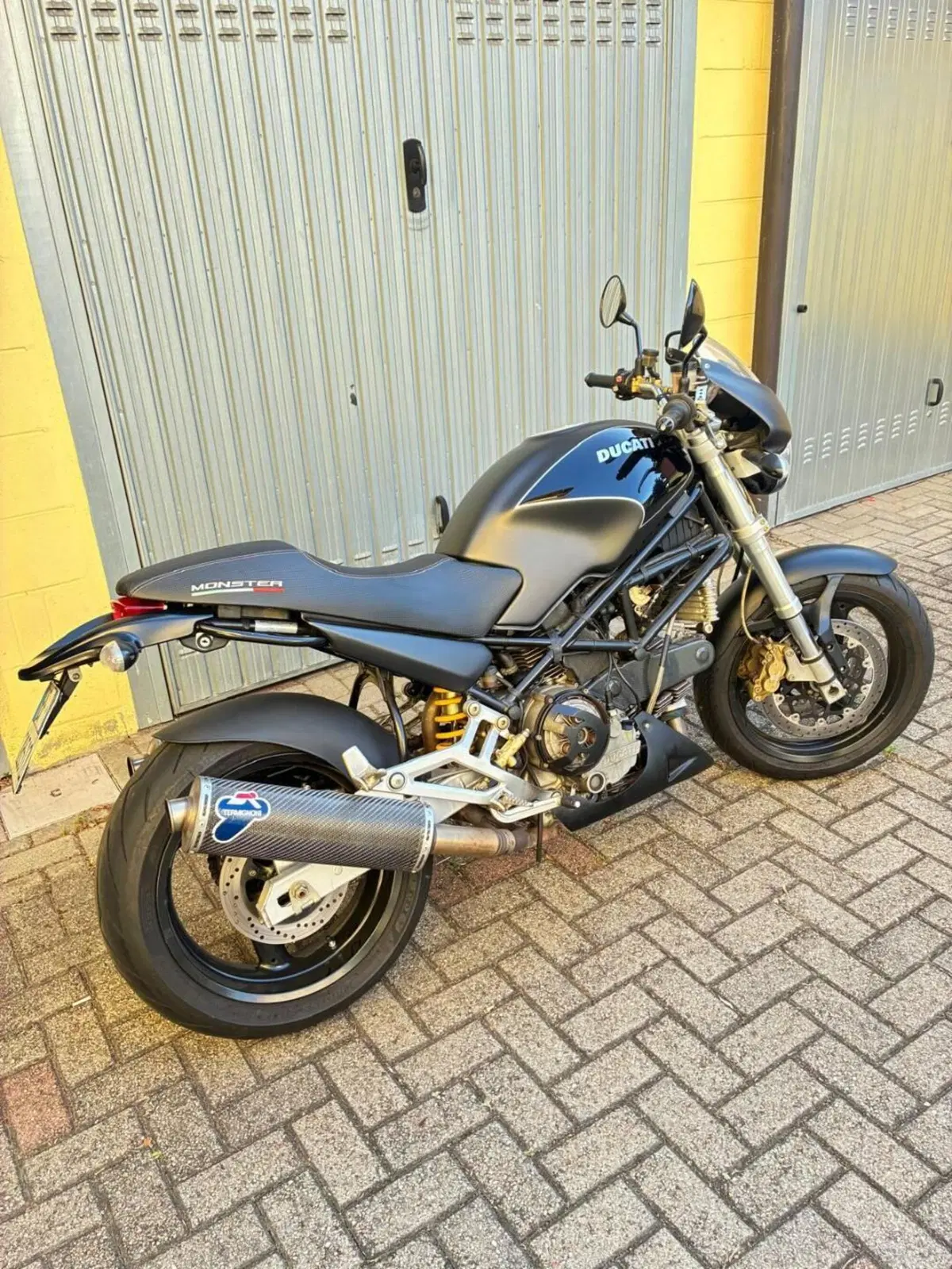 Ducati Monster 900 City I.E. (1999 - 02) (12)
