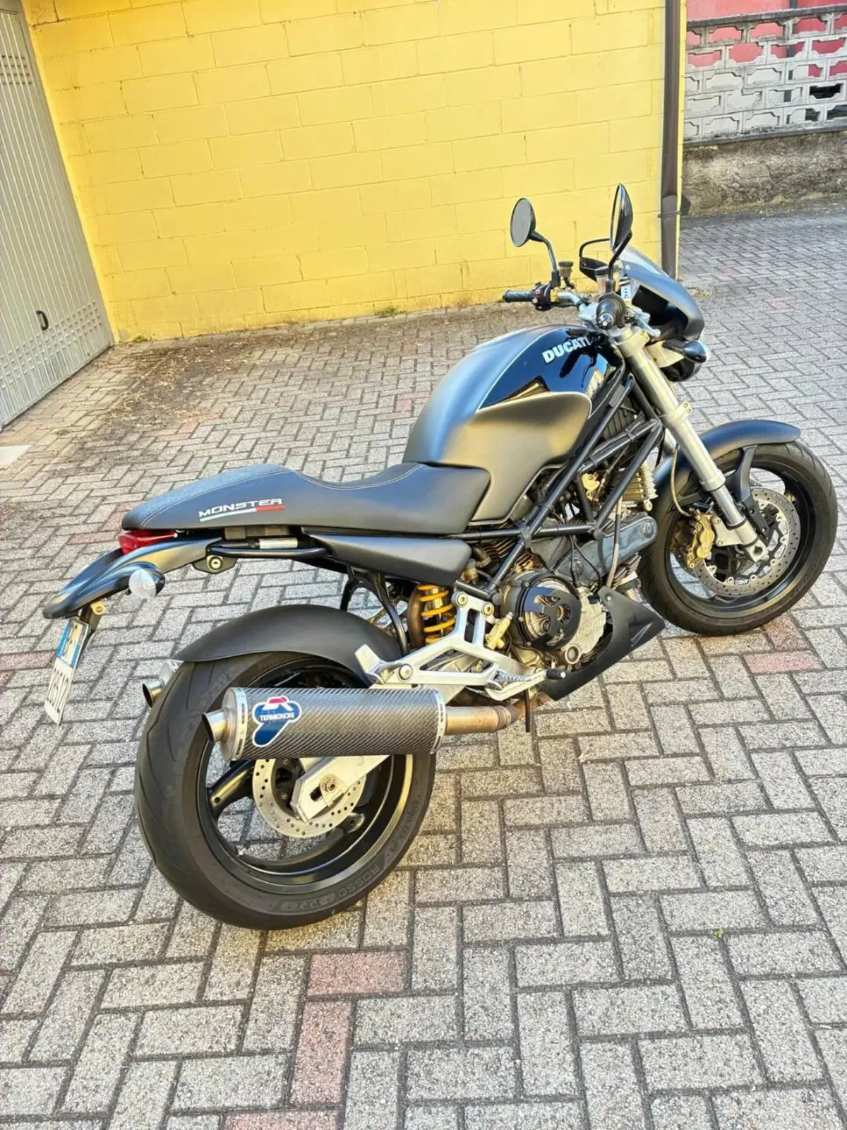 Ducati Monster 900 City I.E. (1999 - 02) (13)