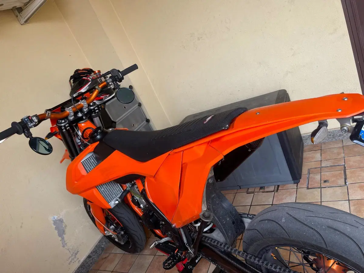 KTM 125 EXC Six Days (2016) (17)