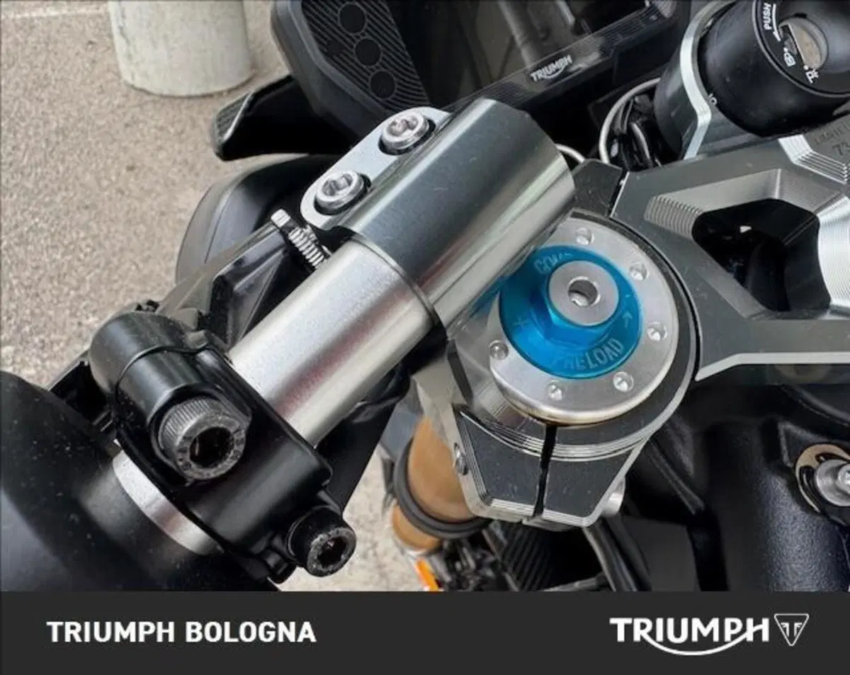 Triumph Street Triple 765 Moto2 (2026) (3)