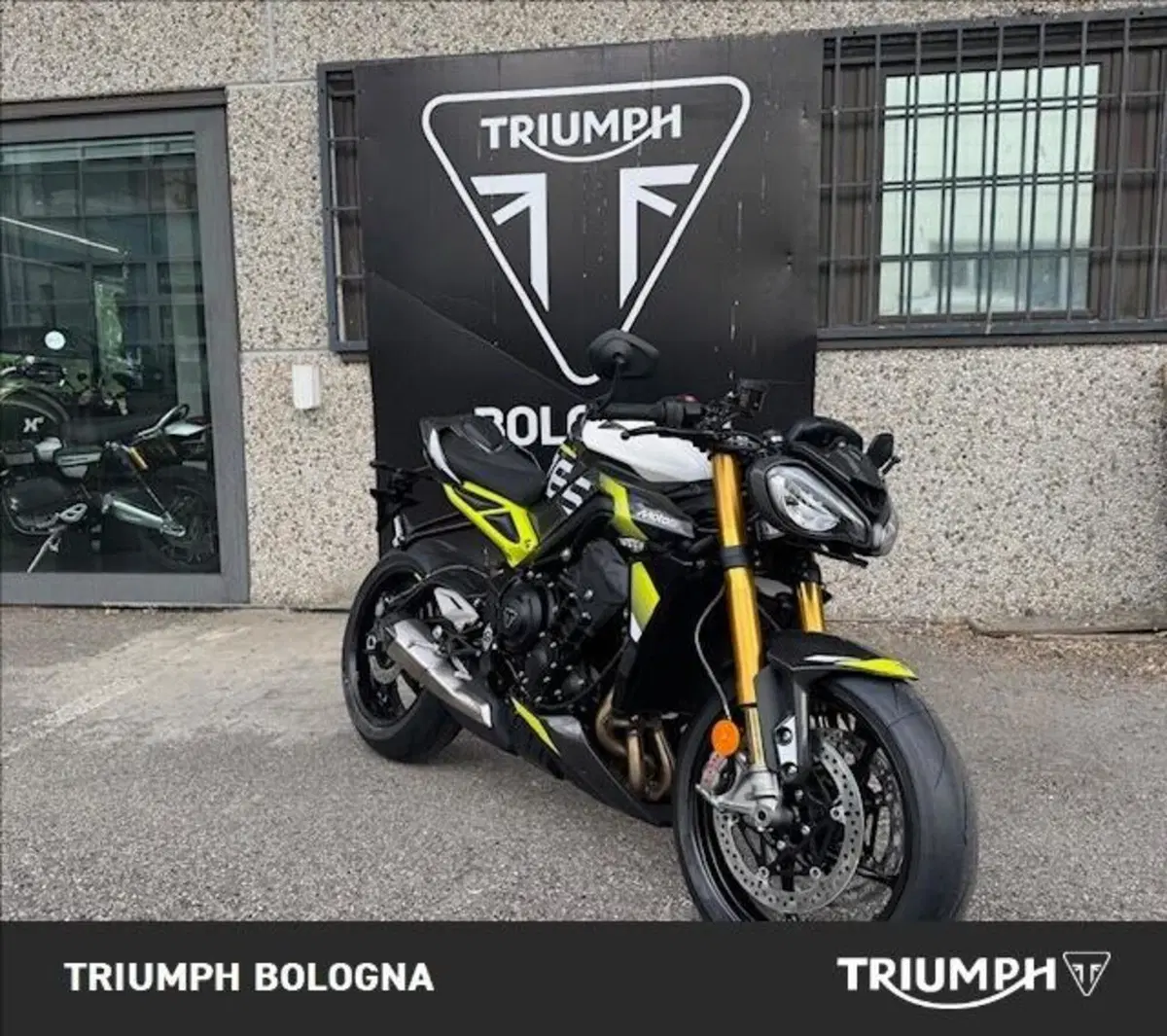 Triumph Street Triple 765 Moto2 (2026) (9)