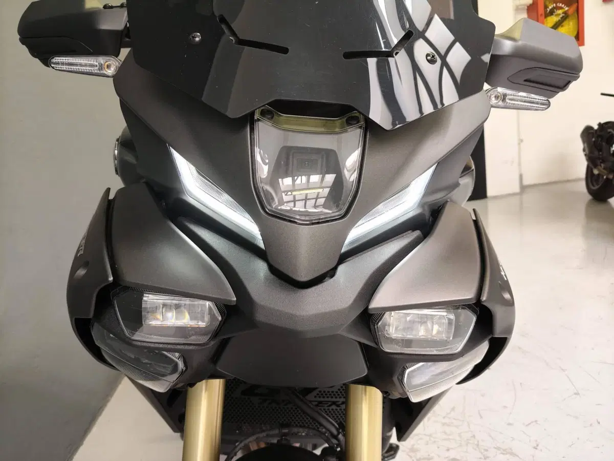 Yamaha Tracer 9 GT Y-AMT (2025 - 26) (4)