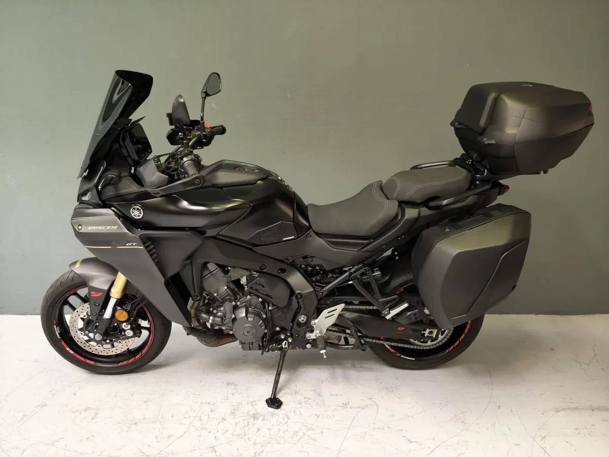 Yamaha Tracer 9 GT Y-AMT (2025 - 26) (2)