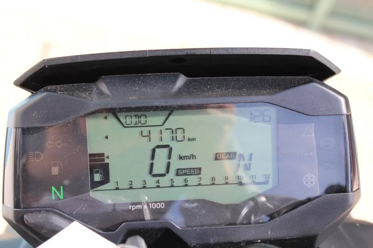 Bmw G 310 R (2021 - 25) (9)