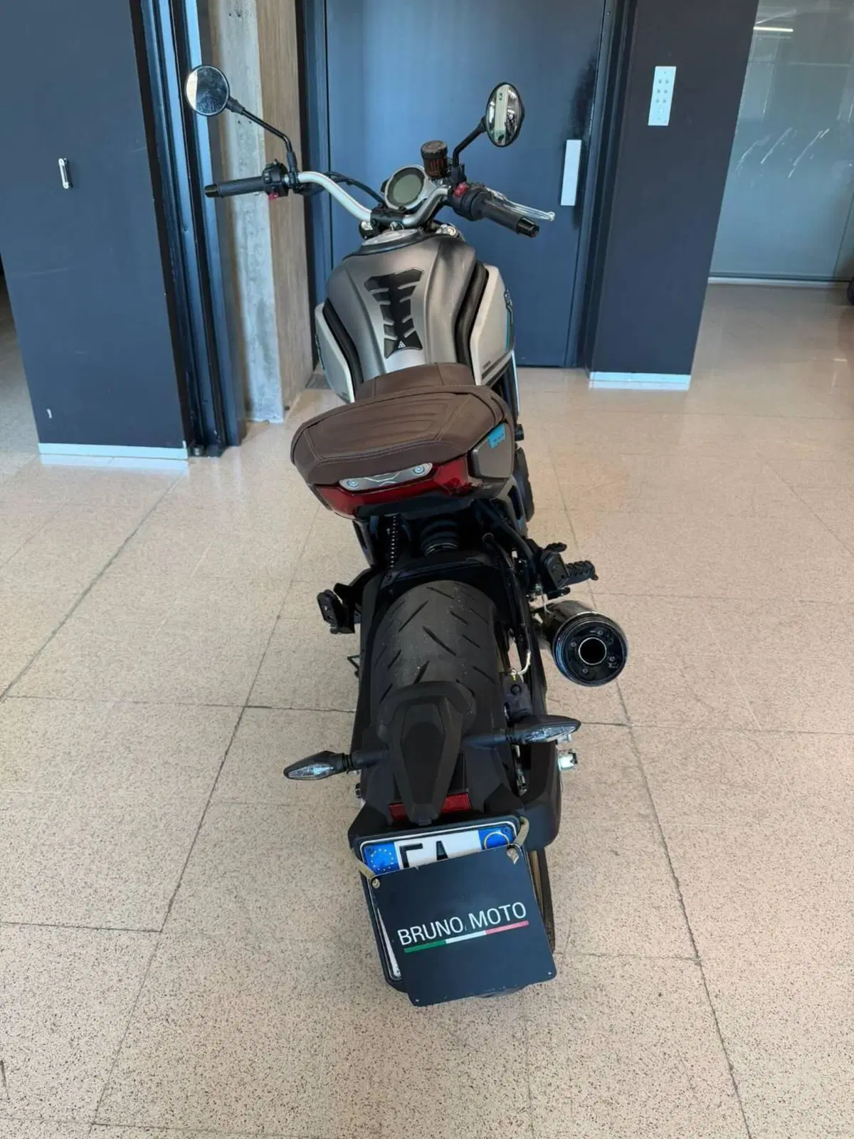 CFMOTO 700CL-X Heritage (2021 - 26) (2)