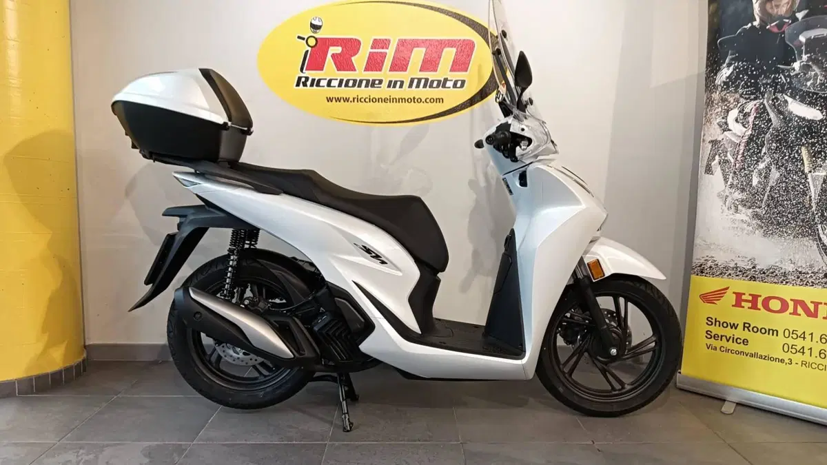 Honda SH 125 (2026) (2)
