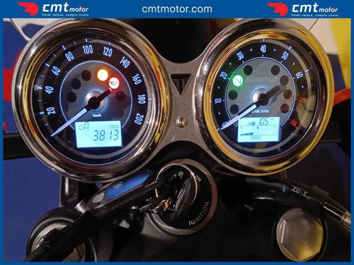Triumph Bonneville T100 (2021 - 25) (5)