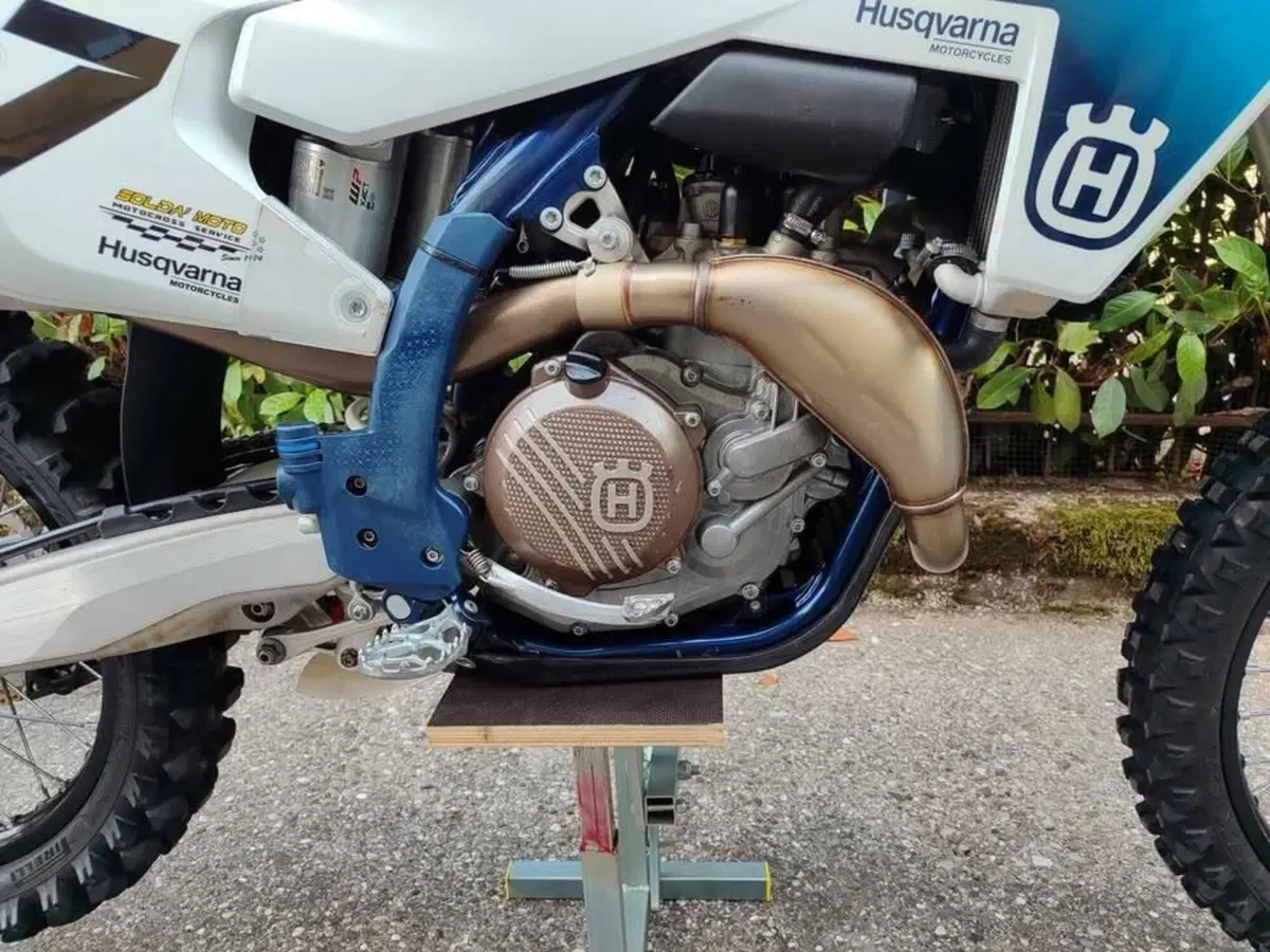 Husqvarna FC 450 (2025) (2)