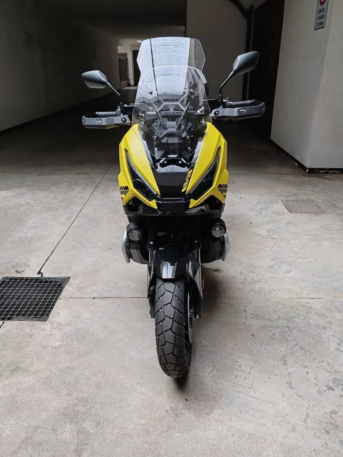 Honda X-ADV 750 Adventure (2025 - 26) (12)