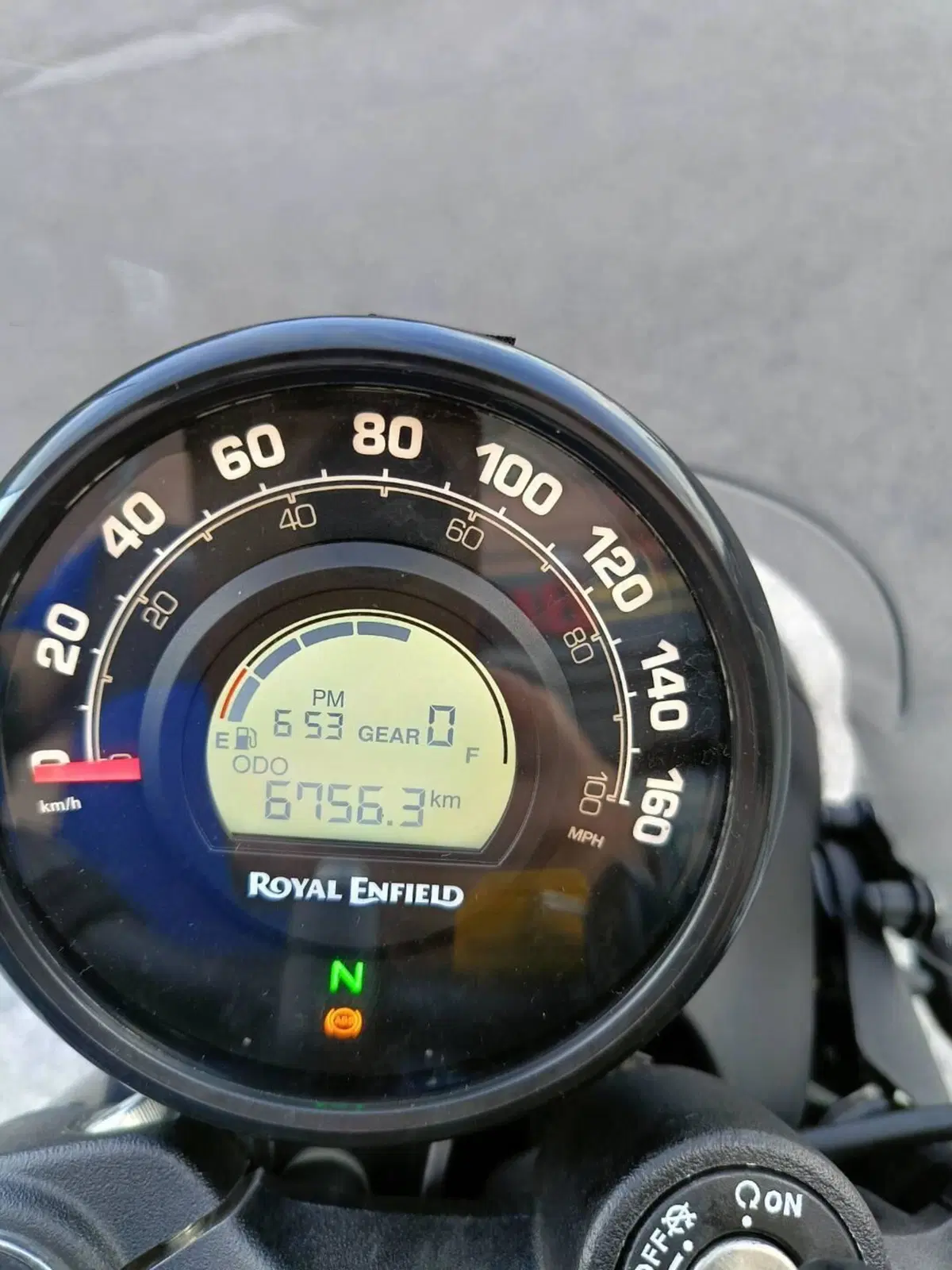 Royal Enfield HNTR 350 (2022 - 26) (3)