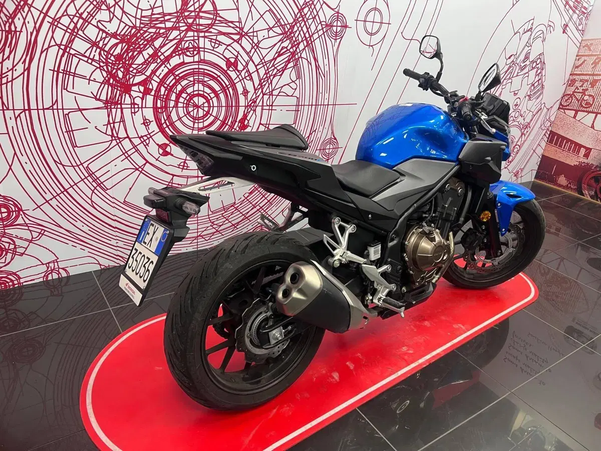 Honda CB 500 F (2021) (2)