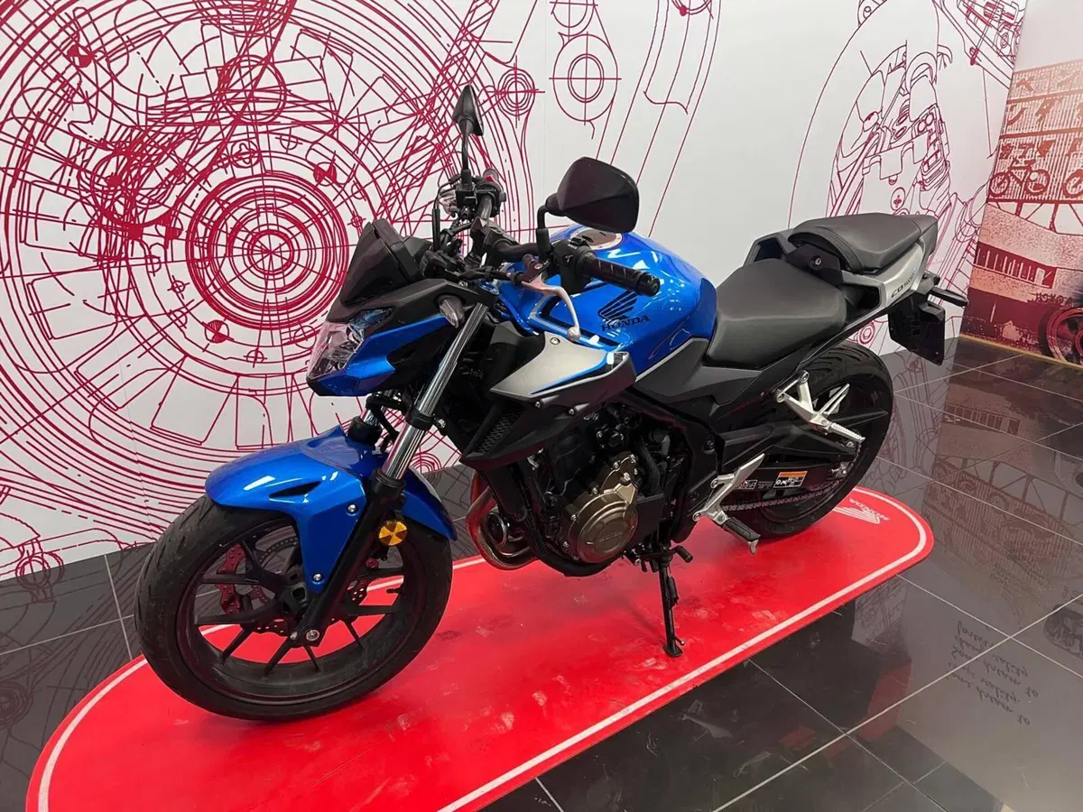 Honda CB 500 F (2021) (5)