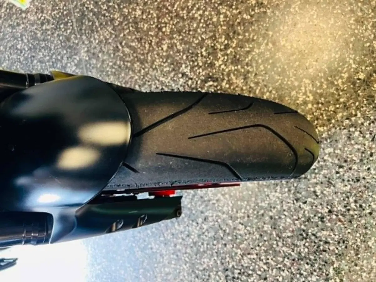 Yamaha MT-10 (2017 - 20) (6)