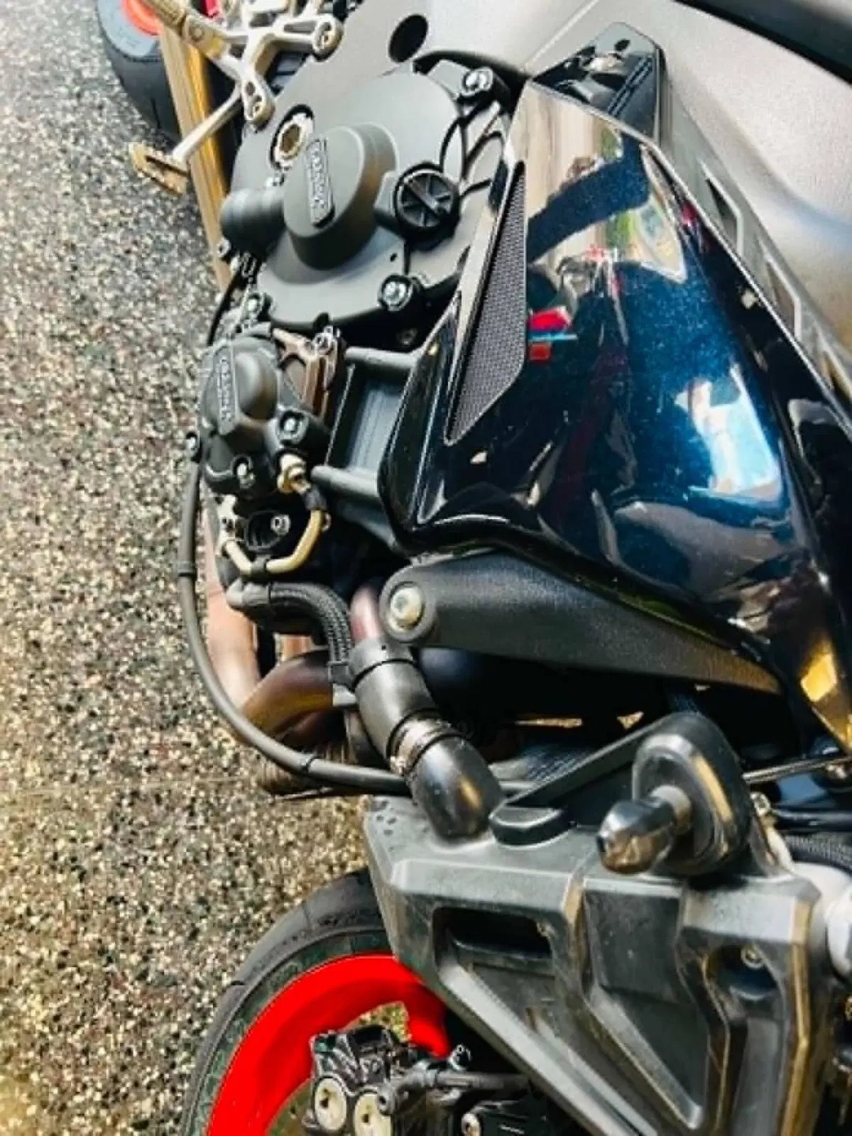Yamaha MT-10 (2017 - 20) (4)