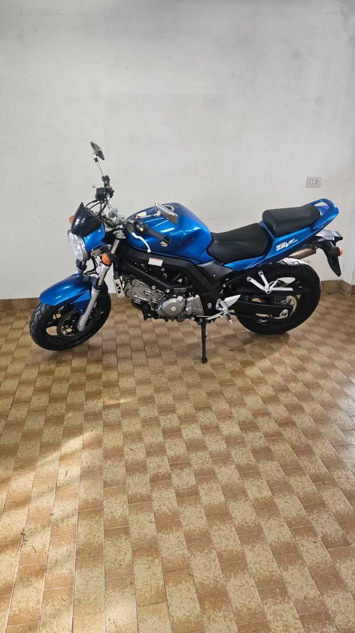 Suzuki SV 650 (2006 - 11) (8)