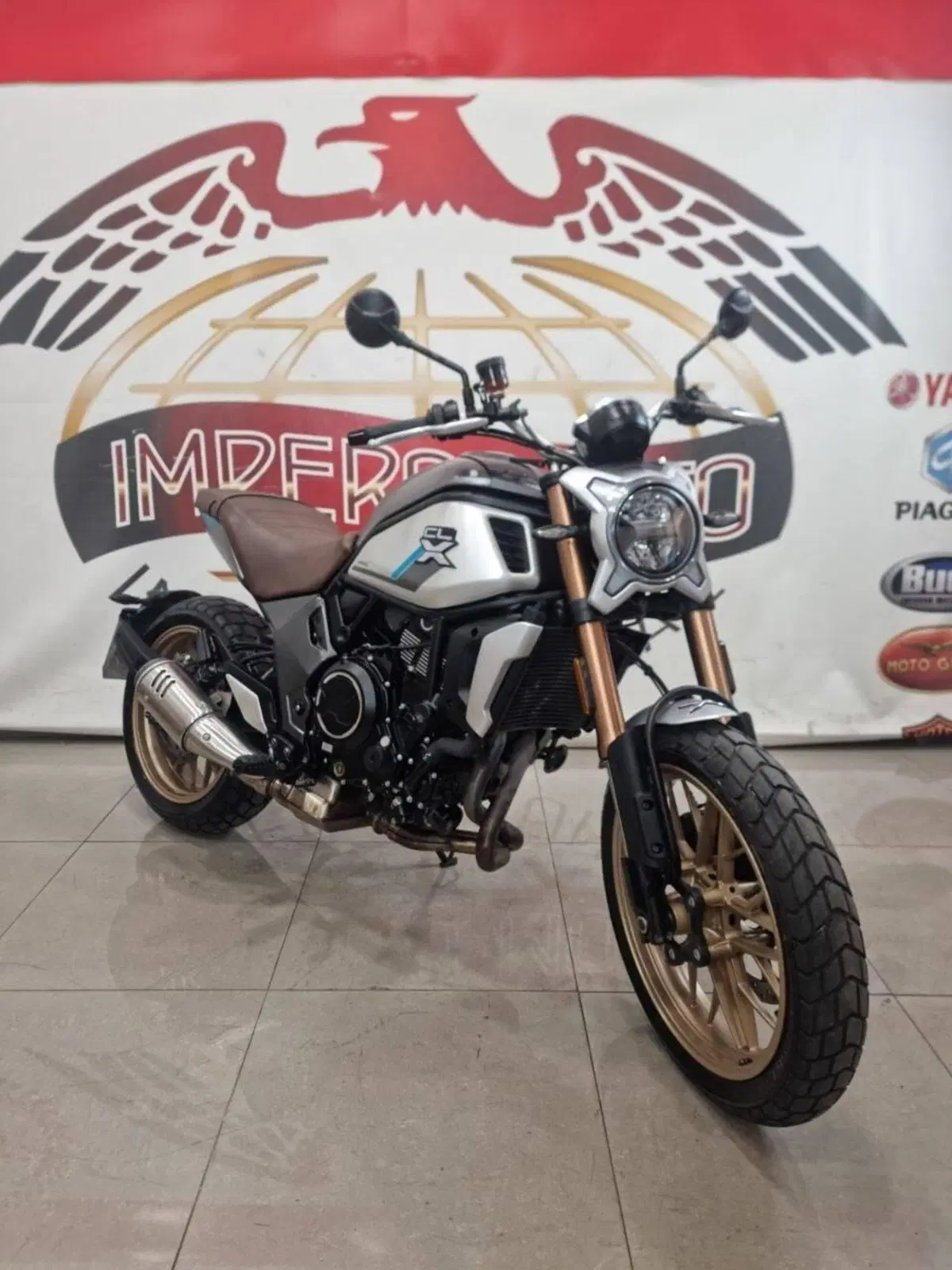 CFMOTO 700CL-X Heritage (2021 - 26) (3)