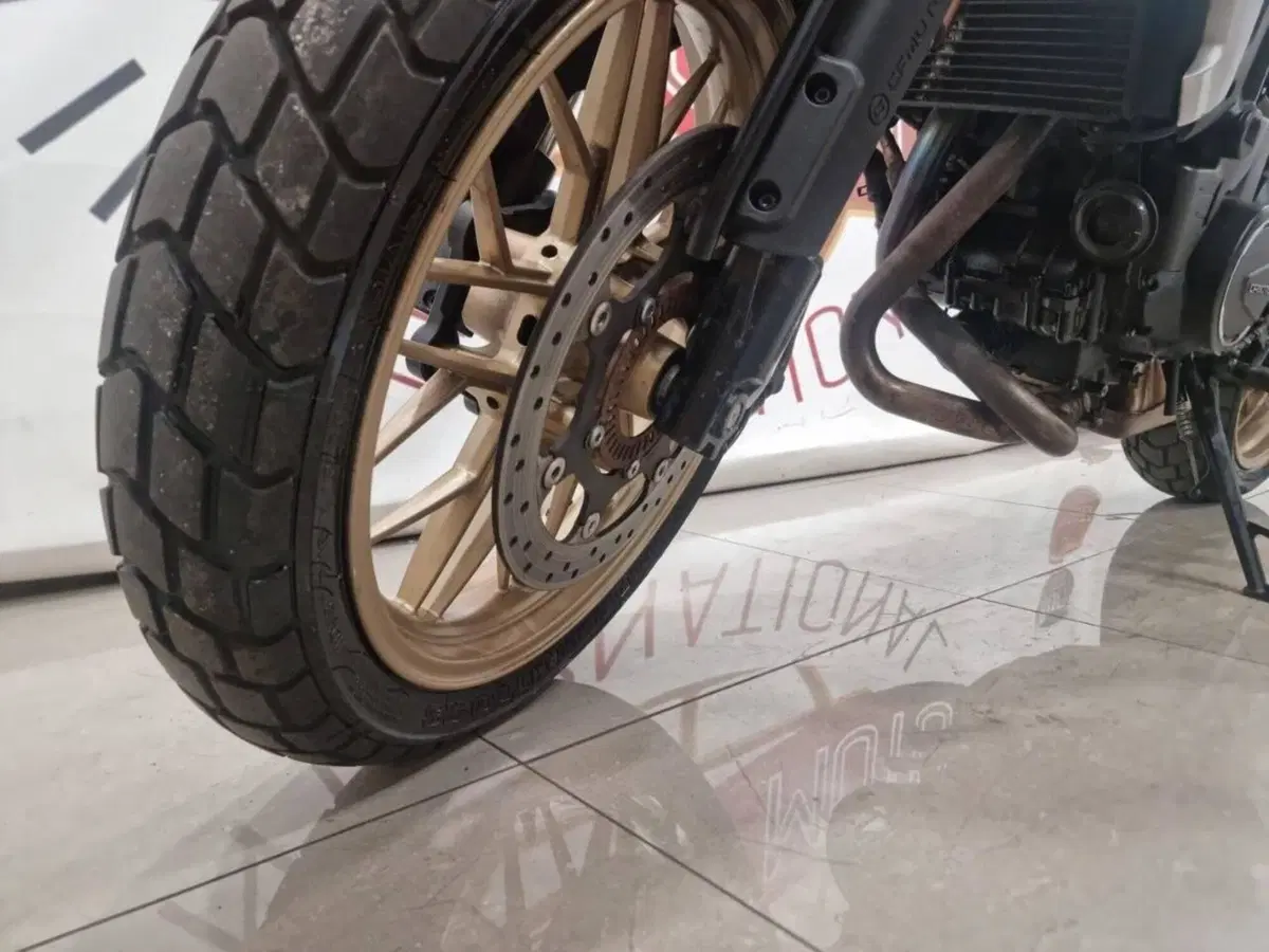 CFMOTO 700CL-X Heritage (2021 - 26) (11)
