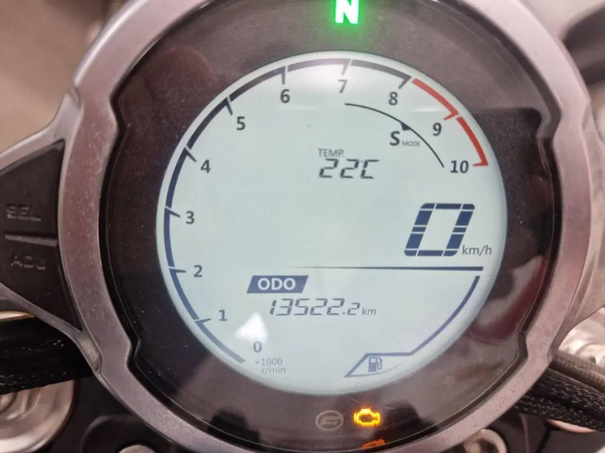 CFMOTO 700CL-X Heritage (2021 - 26) (13)