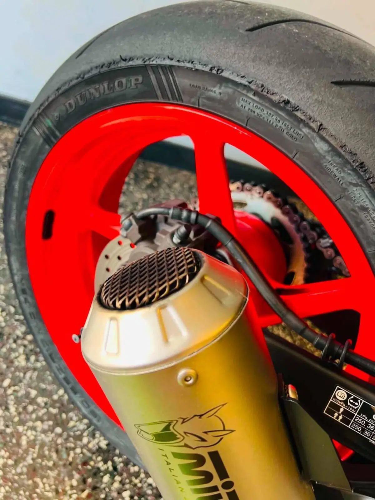 Yamaha MT-10 (2017 - 20) (12)