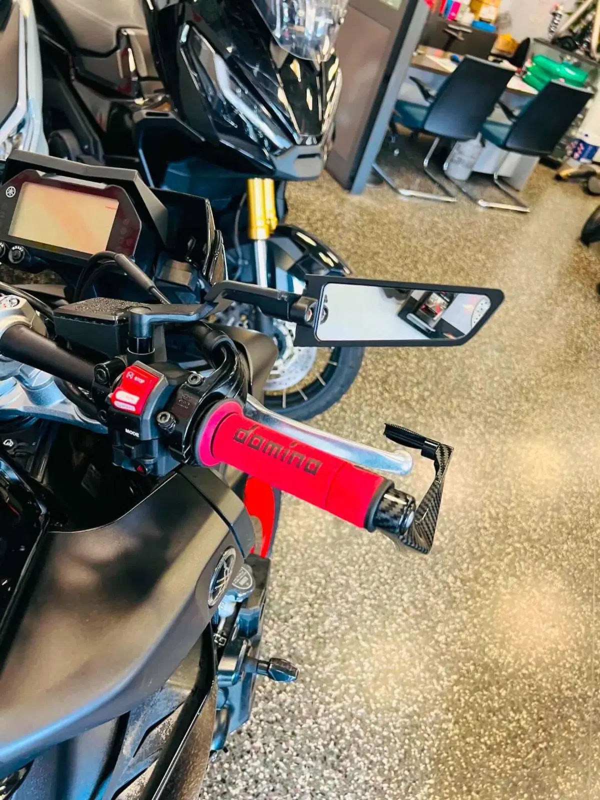 Yamaha MT-10 (2017 - 20) (14)