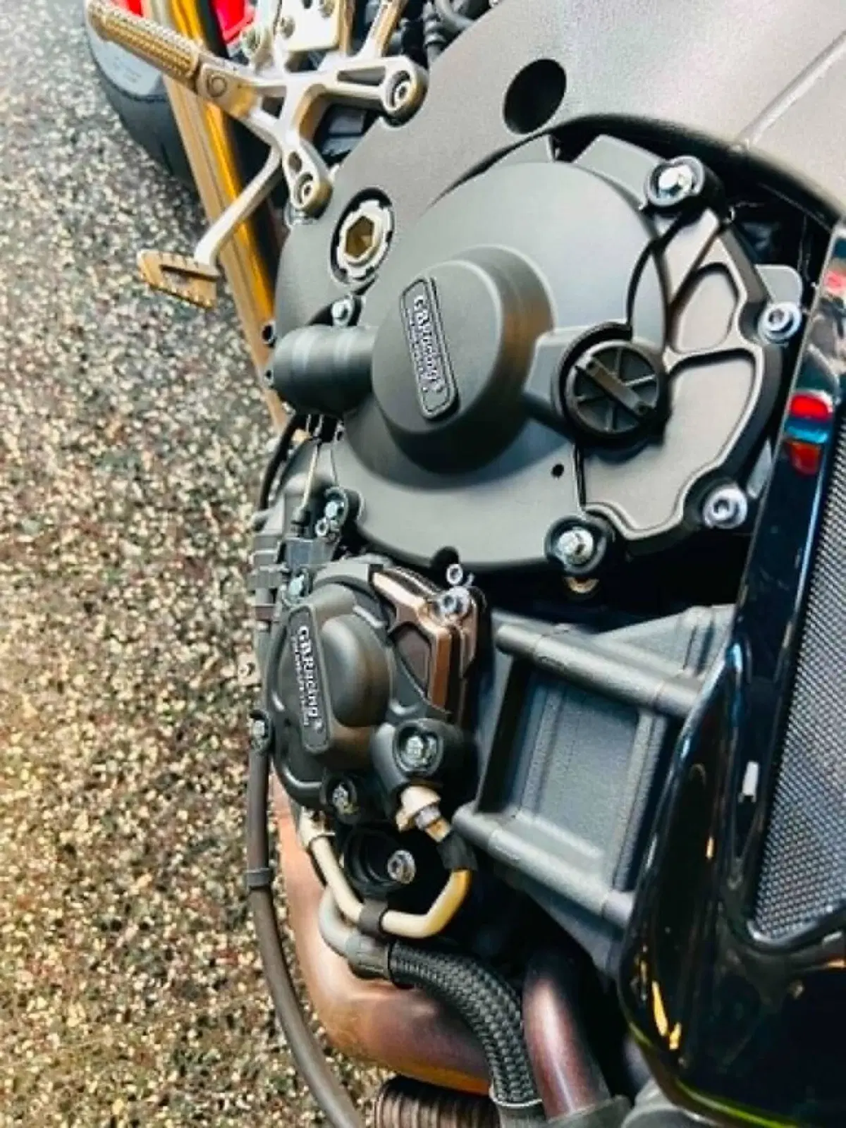 Yamaha MT-10 (2017 - 20) (17)