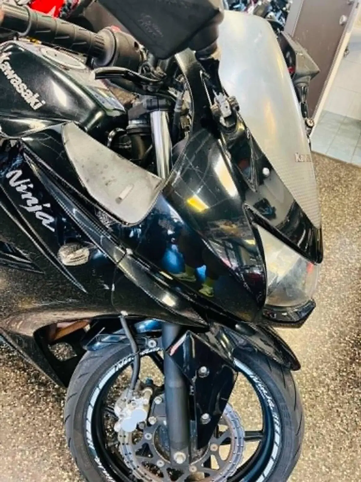 Kawasaki Ninja 250 R (2007 - 13) (2)