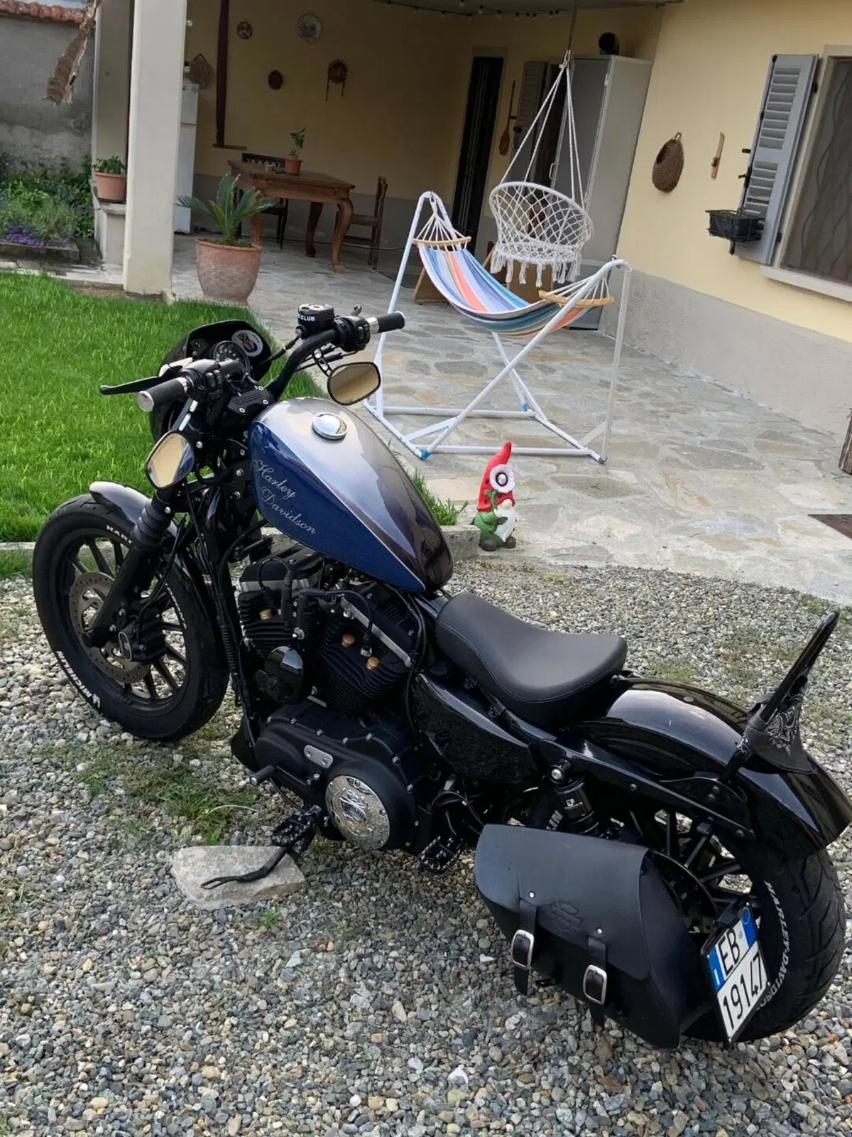 Harley-Davidson 883 Iron (2012 - 14) - XL 883N (2)