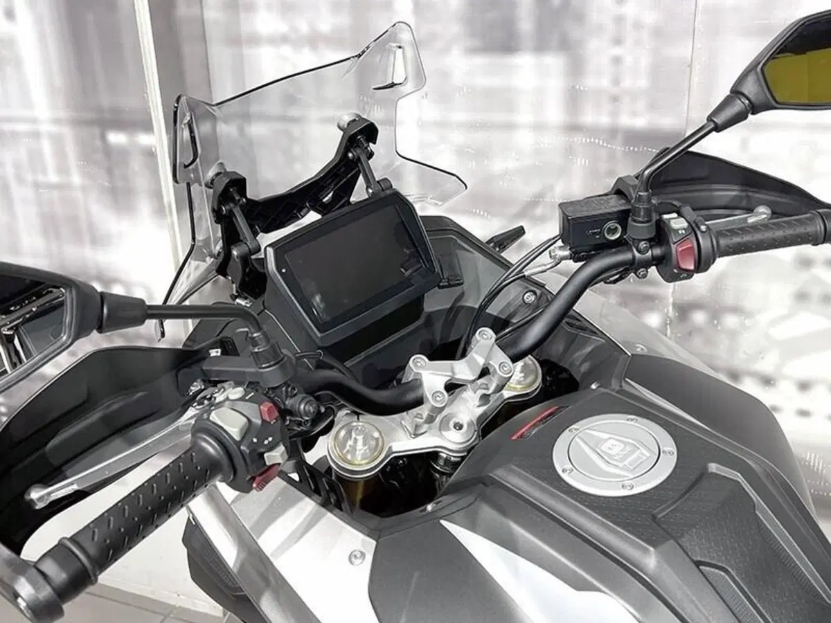 Voge Valico 525DSX (2023 - 26) (3)