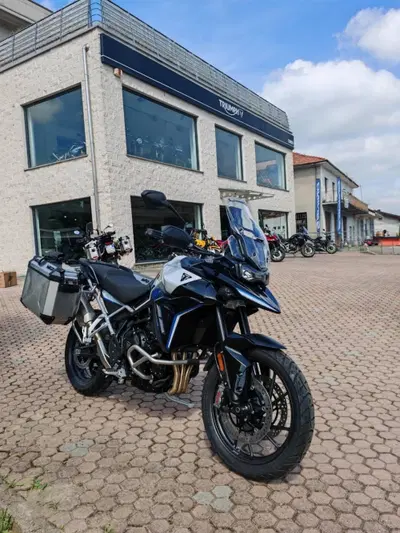 Triumph Tiger 900 Alpine Special Edition (2026) usata
