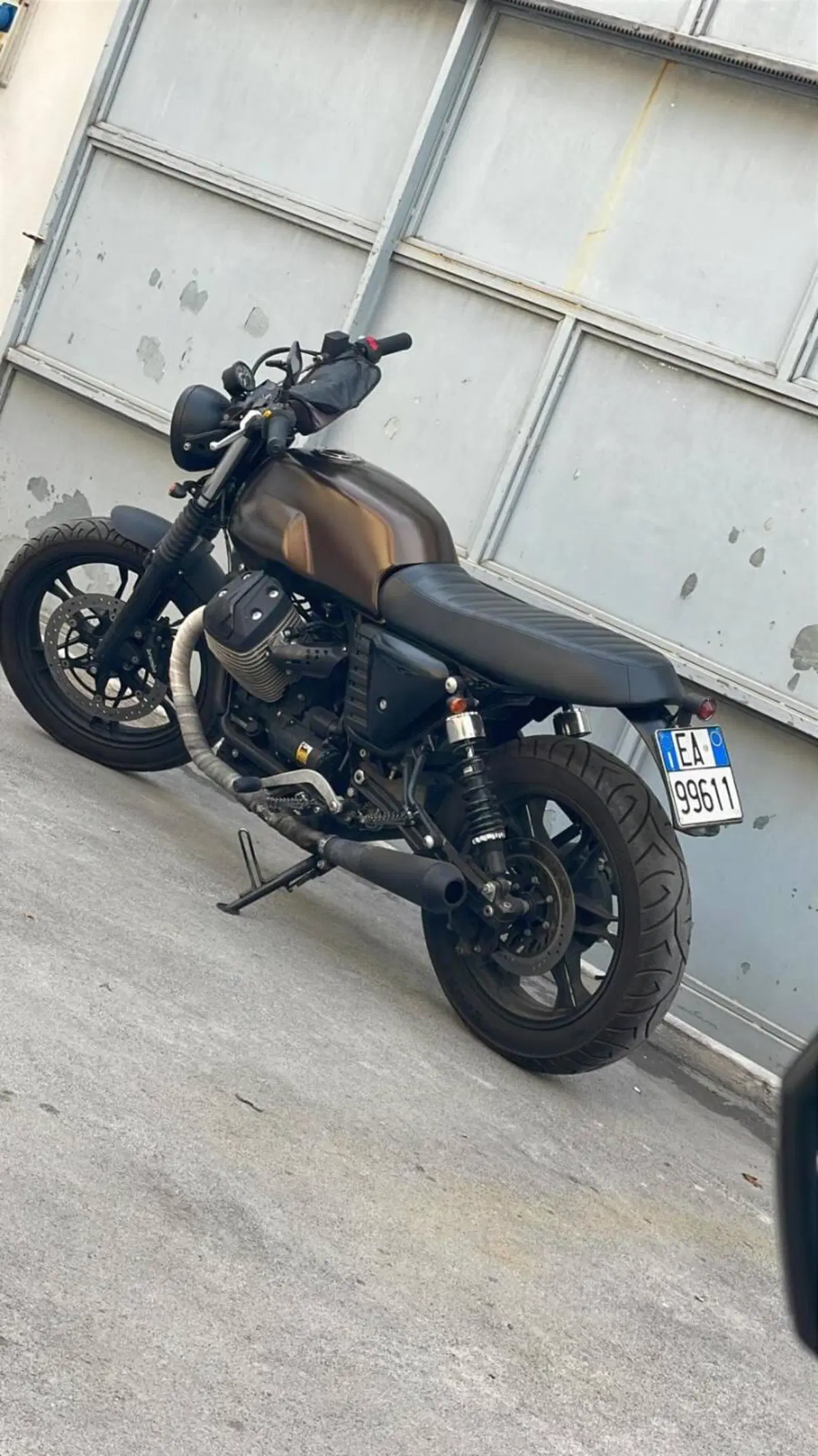 Moto Guzzi V7 II Stone (2015 - 17) (4)