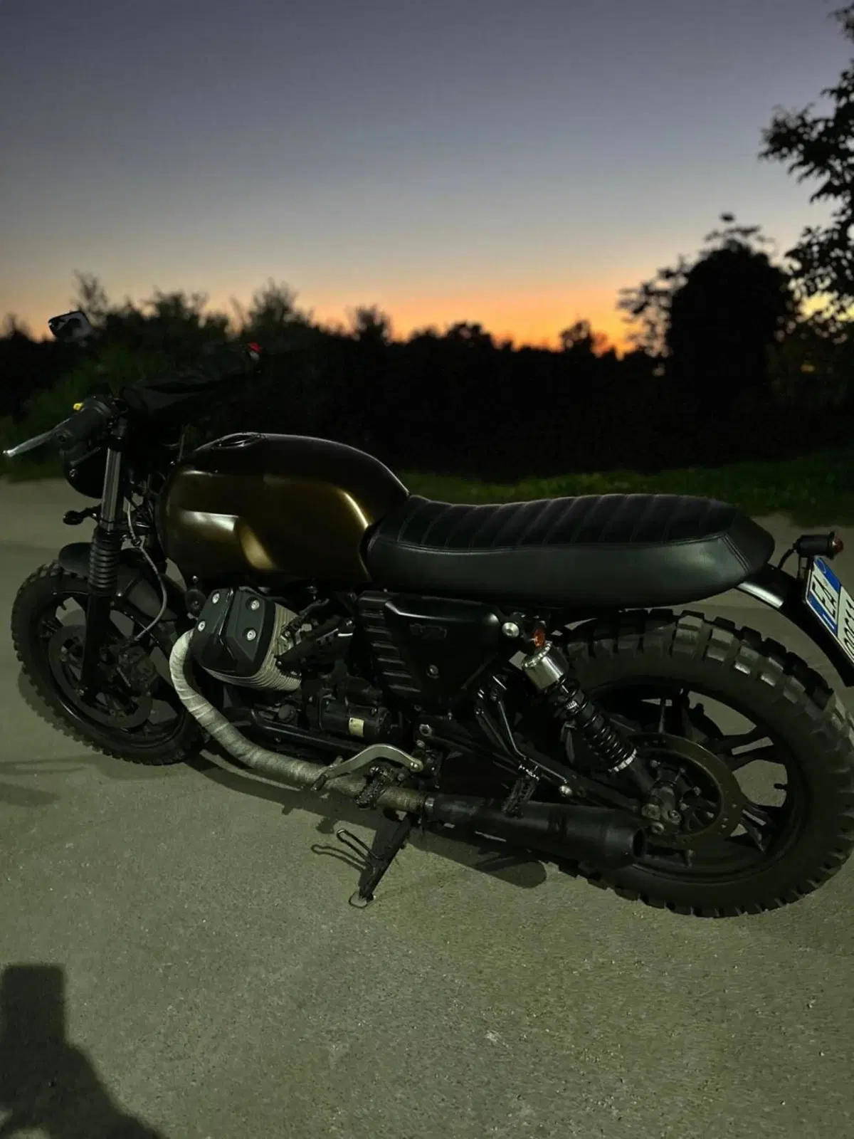 Moto Guzzi V7 II Stone (2015 - 17) (14)