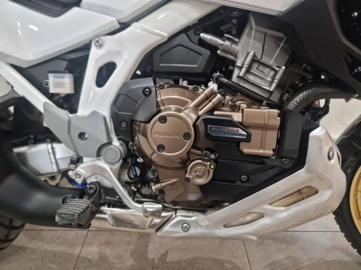 Honda Africa Twin CRF 1100L Adventure Sports DCT (2022 - 23) (5)