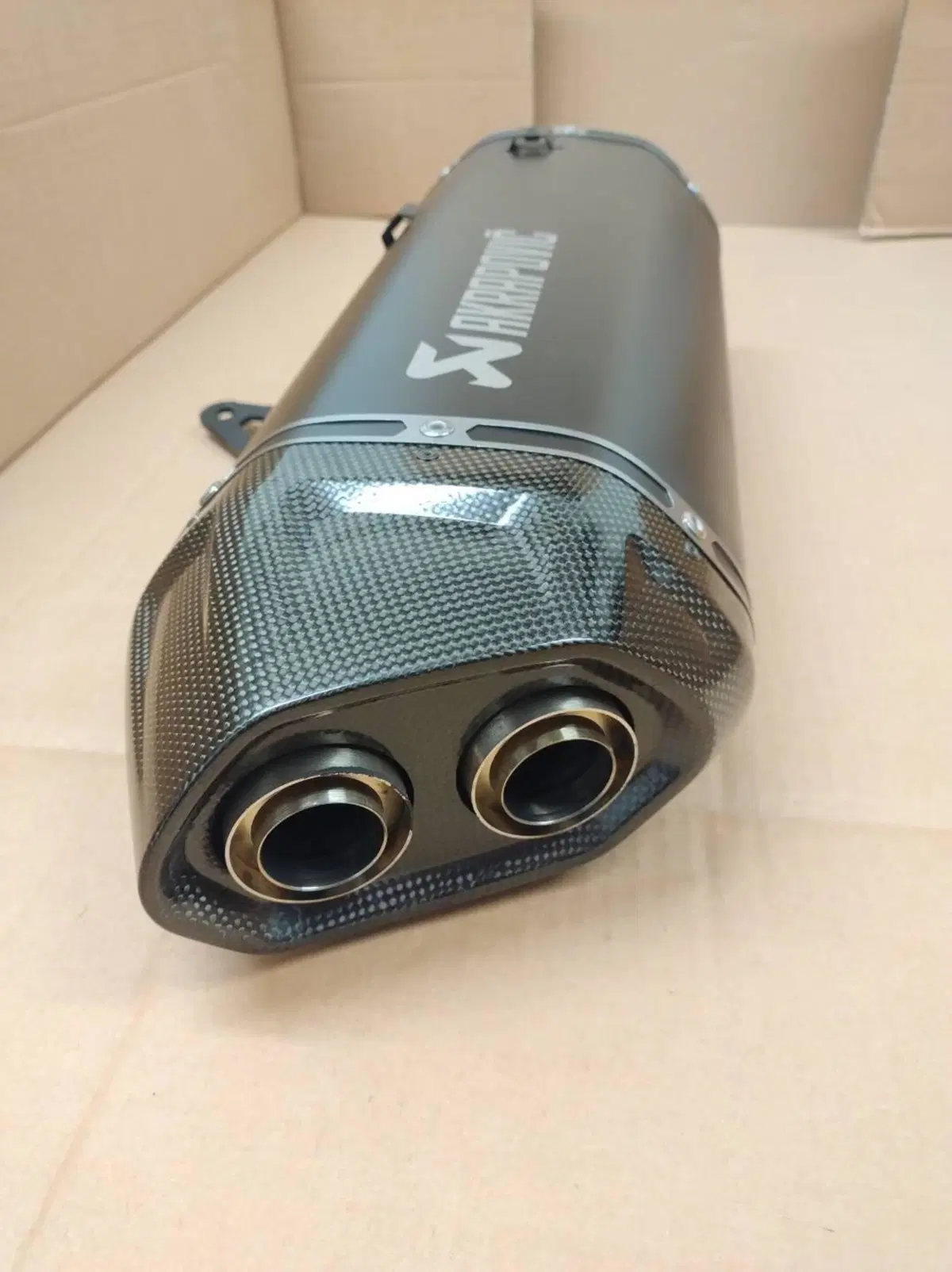 Scarico Akrapovic Africa Twin CRF 1100 (9)