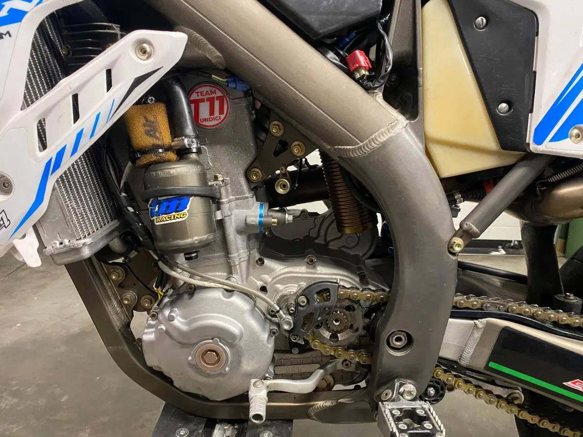 Tm Moto SMX 450 Fi (2015) (2)