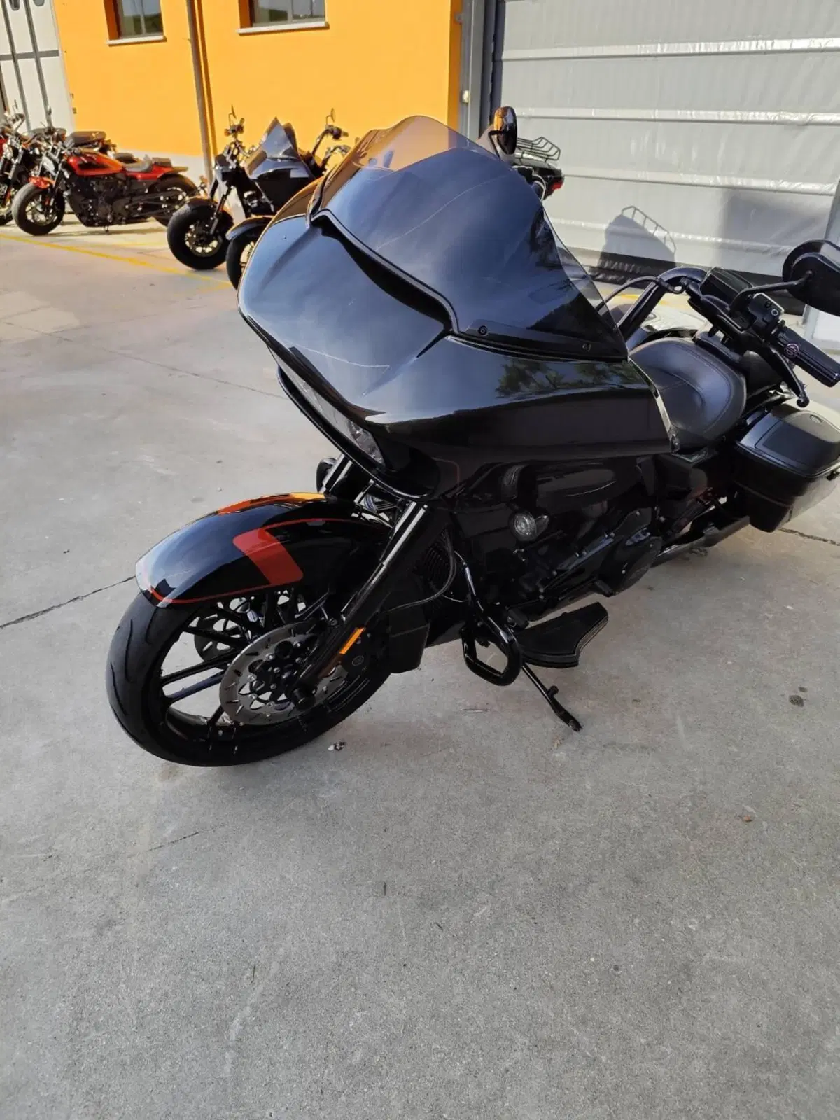 Harley-Davidson 117 Road Glide (2018 - 19) - FLTRXSE (9)