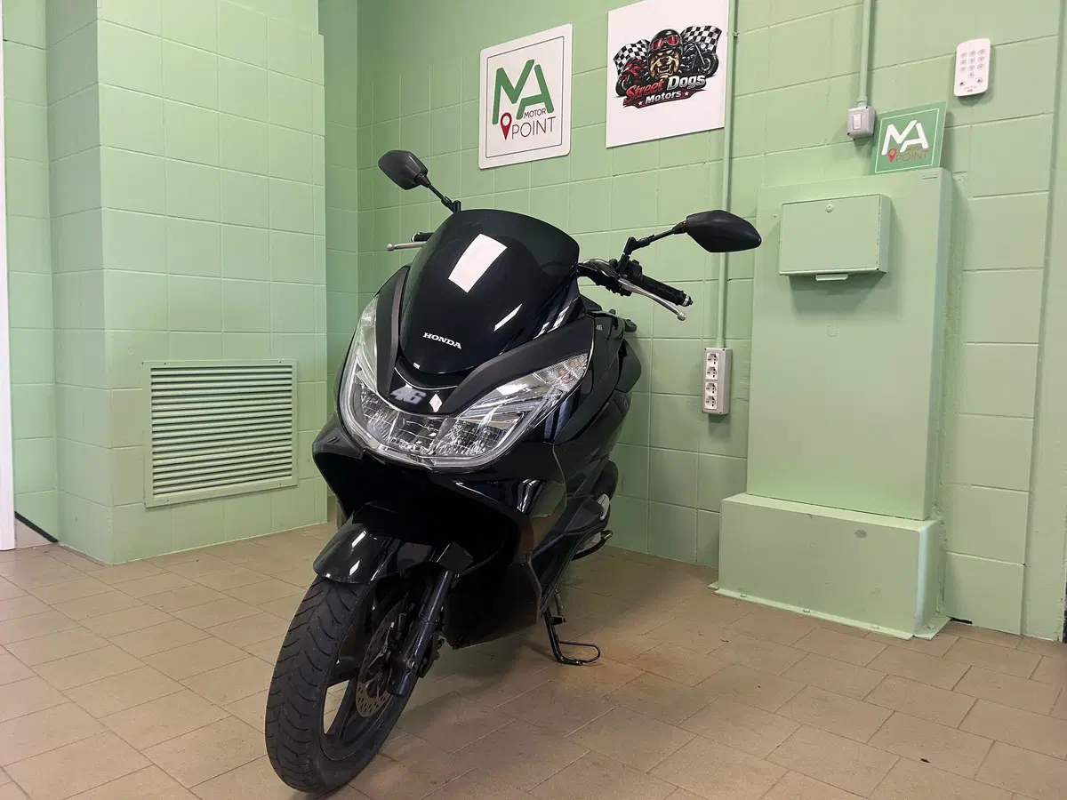 Honda PCX 150 (2014 - 17) (15)