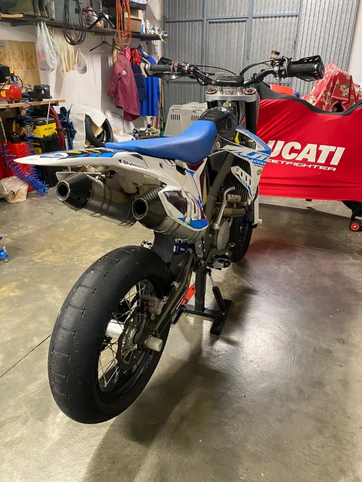 Tm Moto SMX 450 Fi (2015) (12)