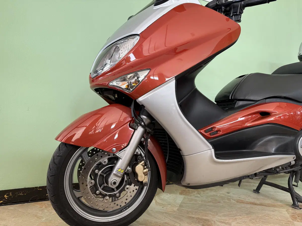 Yamaha T-Max 500 (2004 - 07) (10)