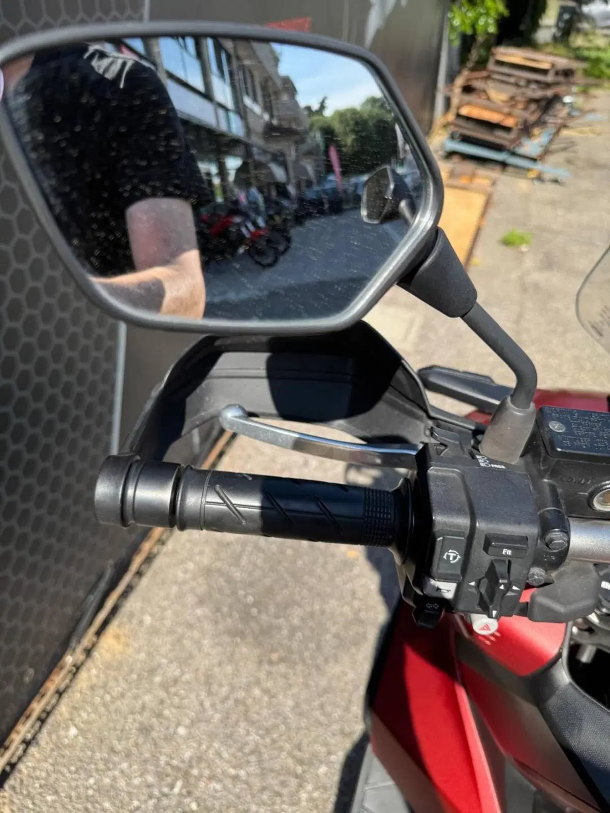 Honda ADV 350 (2022 - 24) (16)