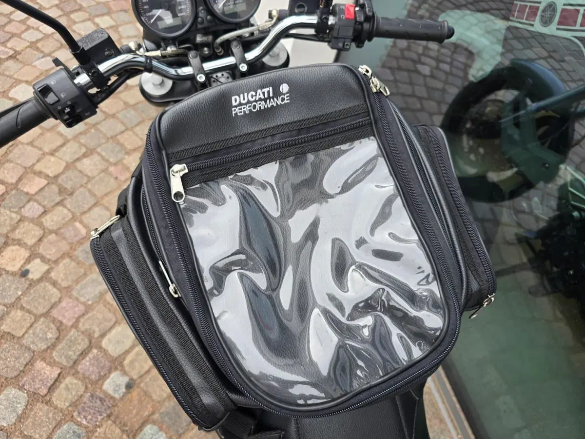 Ducati Monster 695 (2006 - 08) (7)