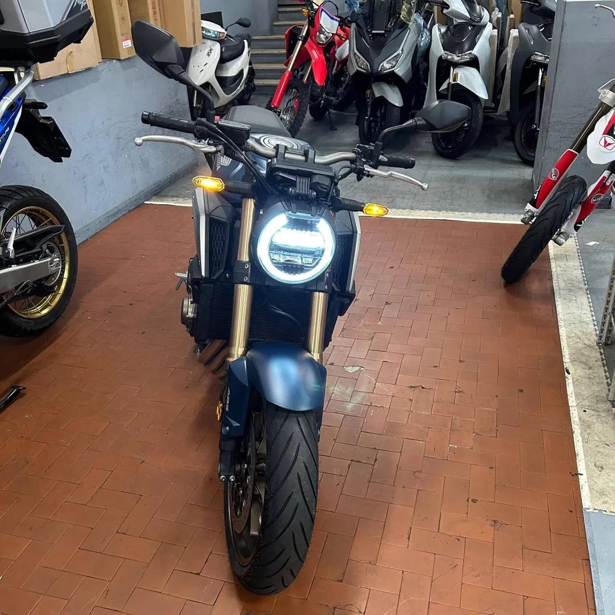 Honda CB 650 R (2021 - 23)