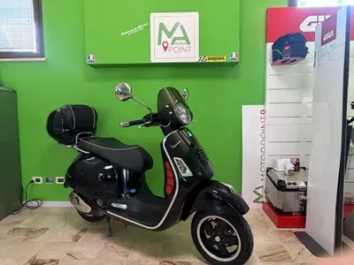 Vespa GTS 300 (2010 - 14) usata