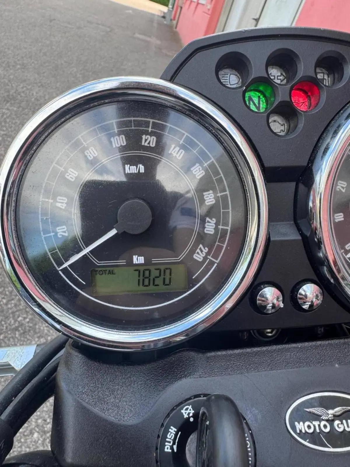 Moto Guzzi Nevada 750 Anniversario (2012 - 13) (16)